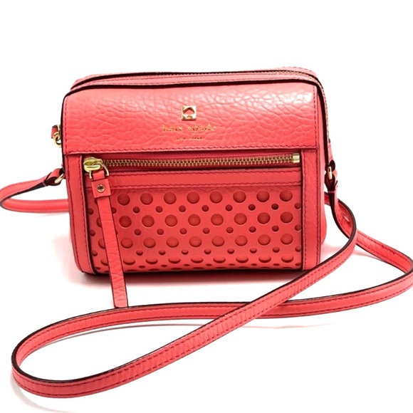 kate spade Handbags - Kate Spade Perri Lane bubbles Looloo crossbody bag